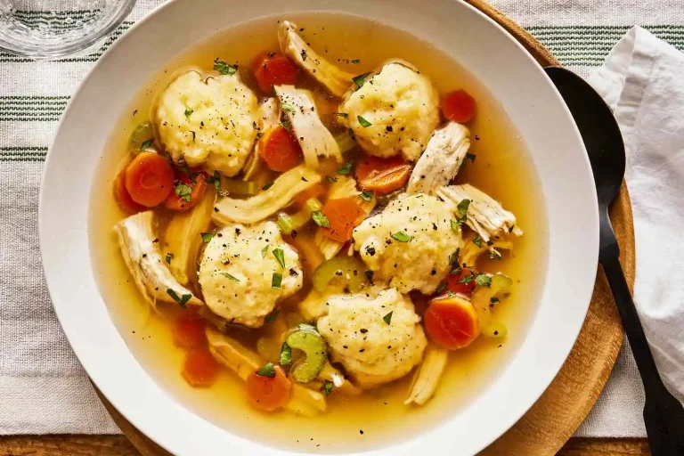 Old-Fashioned Chicken and Dumplings